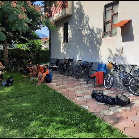 פג'ה Bus Station Hostel מראה חיצוני תמונה