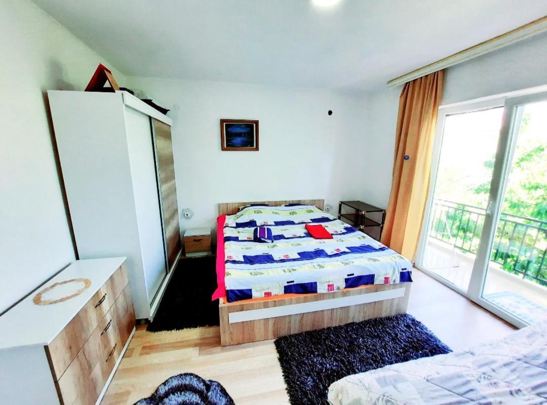 פג'ה Bus Station Hostel מראה חיצוני תמונה