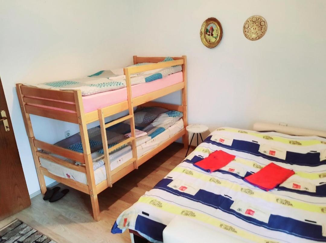 פג'ה Bus Station Hostel מראה חיצוני תמונה